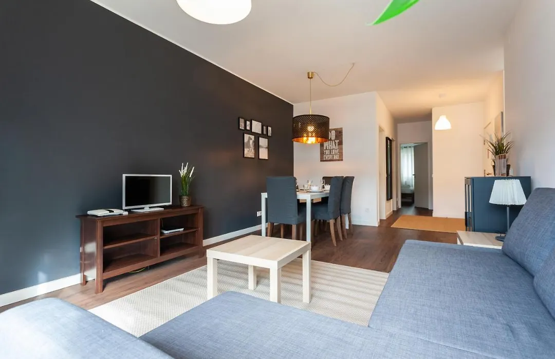 Flh Expo Modern Flat With Balcony-1